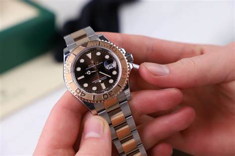 how to wind a rolex yacht master|Rolex how to wind.